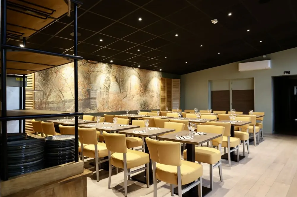 restaurant de l'hotel le pont de sénardwebp